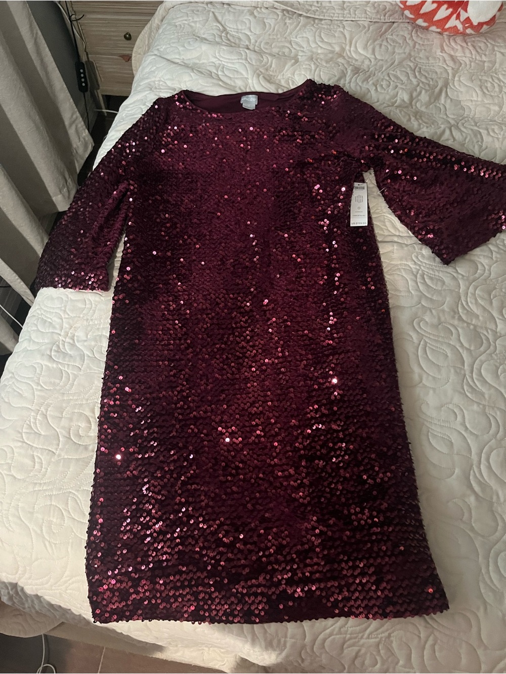 NWT Chicos Velvet Sequin Shift Dress Occasion Size 4